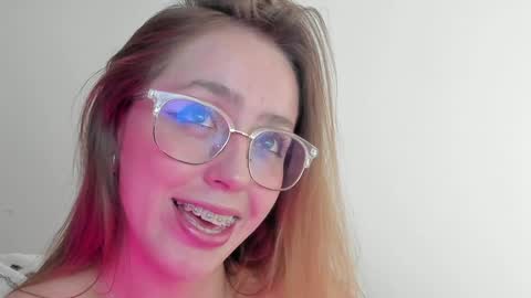     online show from February 2025 07:35:01 AM
