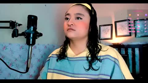 Demi Sofia online show from February 2025 09:03:01 AM