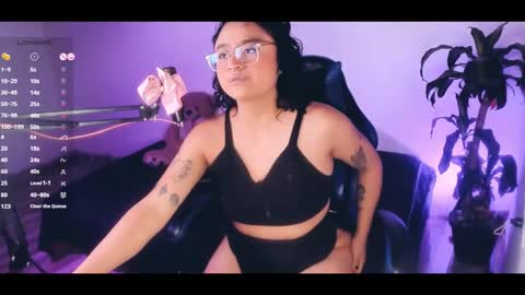 Demi Sofia online show from September 2025 09:59:02 PM
