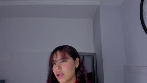 Sofa online show from September 2025 12:30:01 PM