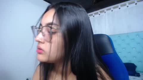 Snapshot of sofiaasexy19 chatting on October 2025 12:28:02 PM Sofia online show from October 2025 12:28:02 PM