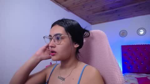 Snapshot of sofiaasexy19 chatting on November 2025 09:28:02 AM Sofia online show from November 2025 09:28:02 AM