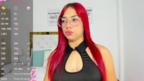 Snapshot of sofiabosch chatting on January 2025 04:30:02 AM Sara online show from January 2025 04:30:02 AM