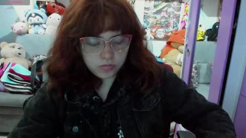 Sofia online show from February 2025 09:52:02 PM