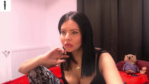sofialiub online show from January 2025 12:35:01 PM