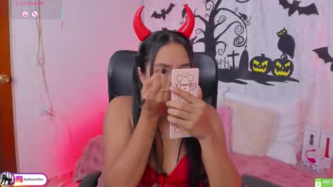 Snapshot of sofiaxmiller chatting on October 2025 12:01:02 AM Danna Sofia online show from October 2025 12:01:02 AM