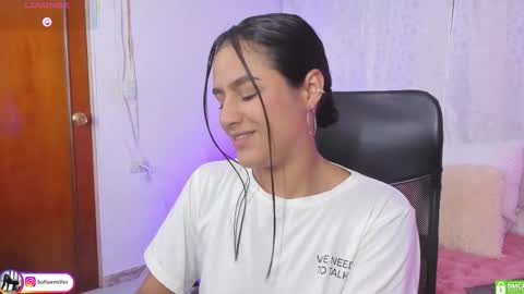 Snapshot of sofiaxmiller chatting on November 2025 01:16:01 AM Danna Sofia online show from November 2025 01:16:01 AM