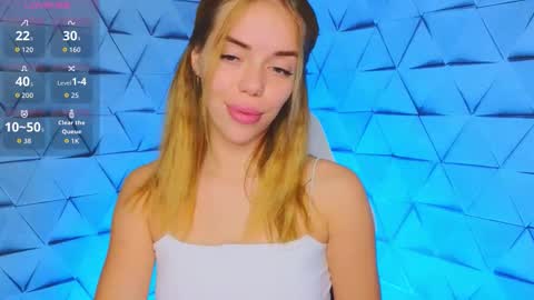 Sofie online show from September 2025 03:41:02 AM
