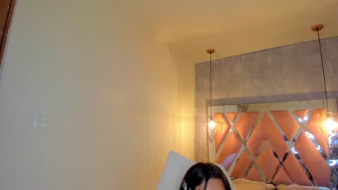 Snapshot of sofii_miller_ chatting on December 2024 10:11:02 PM online show from December 2024 10:11:02 PM