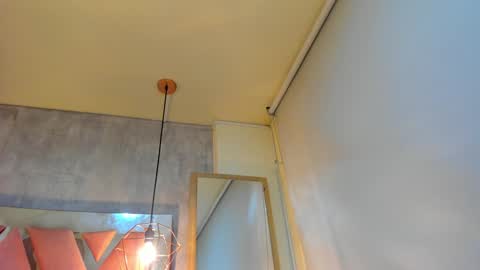 Snapshot of sofii_miller_ chatting on December 2024 01:15:02 AM online show from December 2024 01:15:02 AM