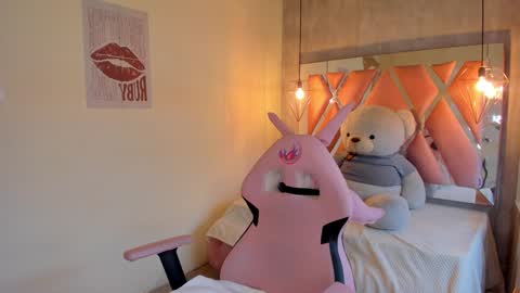 Snapshot of sofii_miller_ chatting on January 2025 10:02:01 PM online show from January 2025 10:02:01 PM