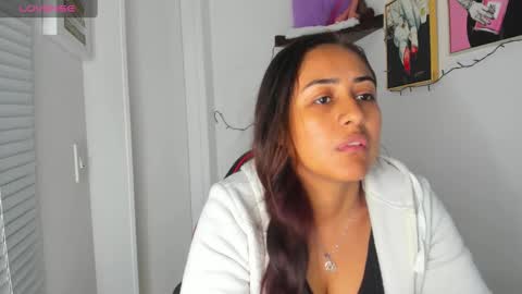 sofiia rodriguez online show from January 2025 03:40:01 PM