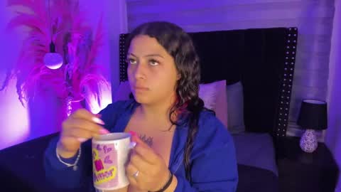 Sofia online show from February 2025 04:03:02 AM