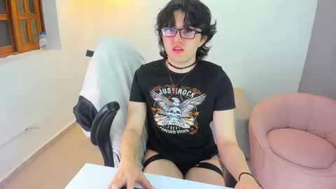 Sohokat Doll online show from September 2025 03:21:02 AM