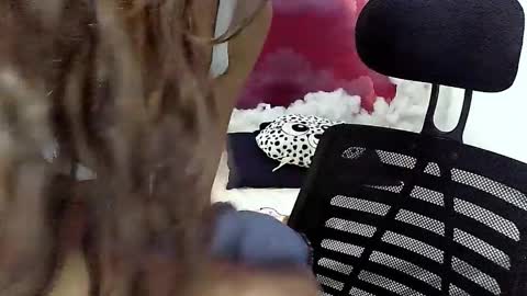 solarboom18 online show from October 2025 07:19:02 PM