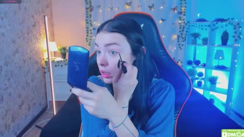 Luna online show from December 2024 09:33:01 AM