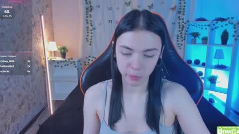 Luna online show from December 2024 12:44:02 PM