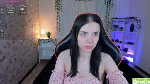 Luna online show from January 2025 01:11:01 PM