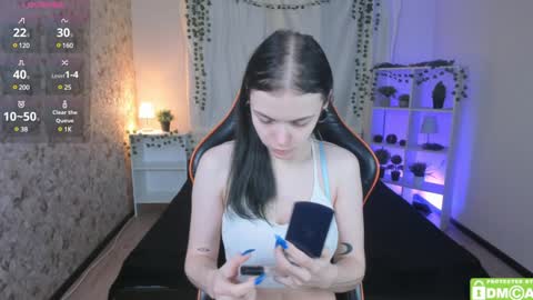Luna online show from January 2025 10:02:01 AM