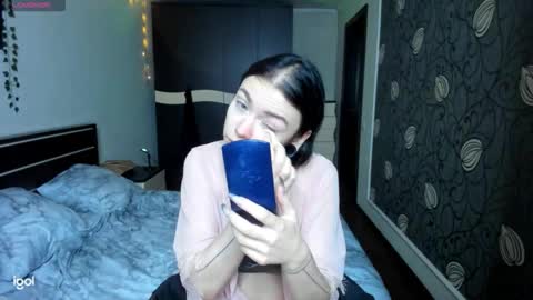 Luna online show from September 2025 01:35:01 PM