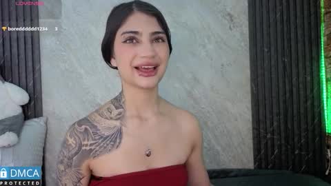 Sol  online show from October 2025 07:37:02 PM