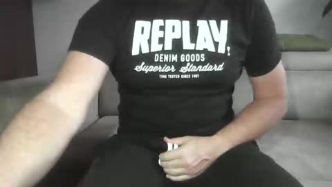 Sole Obedient online show from November 2025 07:29:02 AM