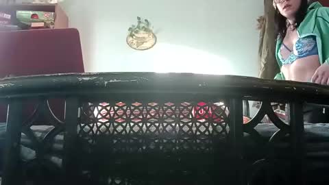 somethin2323 online show from November 2025 09:09:02 PM