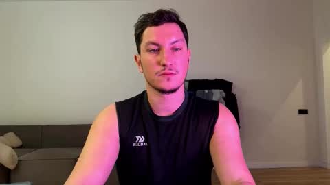 Alex Alex online show from December 2025 07:07:02 PM