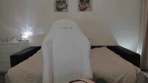 Snapshot of sonia_moon_ chatting on October 2025 02:29:01 AM sonia_moon_ online show from October 2025 02:29:01 AM