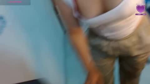 sonialatin69 online show from December 2024 03:00:01 PM