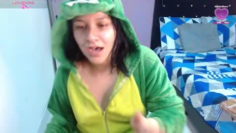 sonialatin69 online show from December 2024 12:06:02 AM