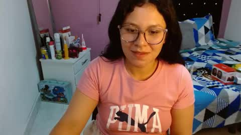 sonialatin69 online show from December 2024 09:45:01 PM