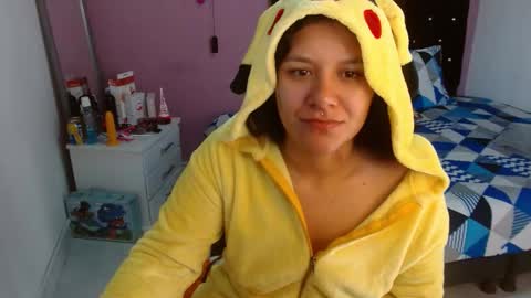 sonialatin69 online show from December 2024 12:33:02 PM