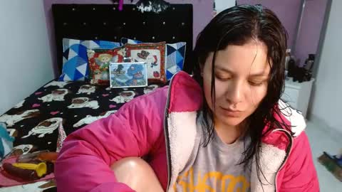 sonialatin69 online show from December 2024 06:45:02 AM