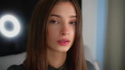 Snapshot of sonyaericsson chatting on October 2025 09:18:01 AM Eva 3 online show from October 2025 09:18:01 AM