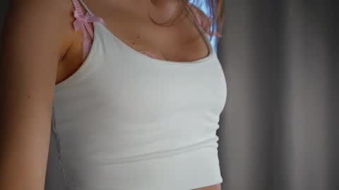 Snapshot of sonyaericsson chatting on October 2025 09:54:02 AM Eva 3 online show from October 2025 09:54:02 AM