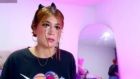 Snapshot of soofikiss chatting on October 2025 11:28:02 PM sofi online show from October 2025 11:28:02 PM