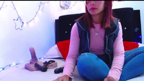 Snapshot of sophi_bonny chatting on January 2025 08:03:02 PM Sophi Bonny online show from January 2025 08:03:02 PM