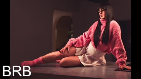Sophi online show from December 2024 11:01:01 AM