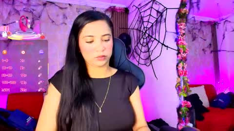 Snapshot of sophi_gray chatting on October 2025 11:03:01 AM Shophi online show from October 2025 11:03:01 AM