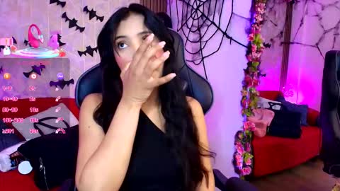 Snapshot of sophi_gray chatting on November 2025 11:45:01 AM Shophi online show from November 2025 11:45:01 AM