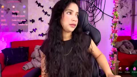 Snapshot of sophi_gray chatting on November 2025 10:04:02 AM Shophi online show from November 2025 10:04:02 AM
