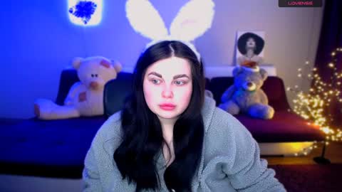 sophia__olsen online show from December 2024 10:12:02 AM