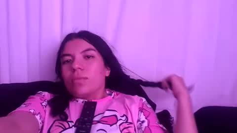 Sara Sophia online show from January 2025 08:37:01 PM