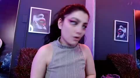 sophia hottie online show from March 2025 01:49:01 PM