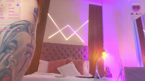 Snapshot of sophia_turneer chatting on October 2025 01:28:01 AM sophia_turneer online show from October 2025 01:28:01 AM