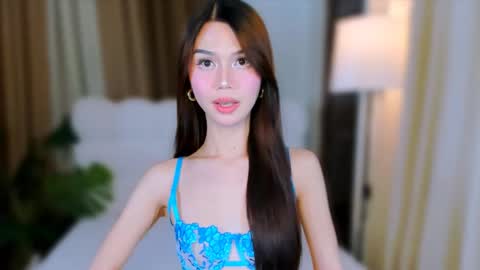 Snapshot of sophiaarmani chatting on March 2025 01:23:02 PM sophiaarmani online show from March 2025 01:23:02 PM