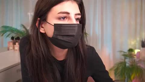 Sophia online show from September 2025 06:24:02 AM