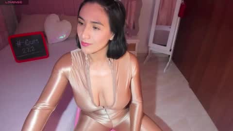    online show from September 2025 02:00:02 AM