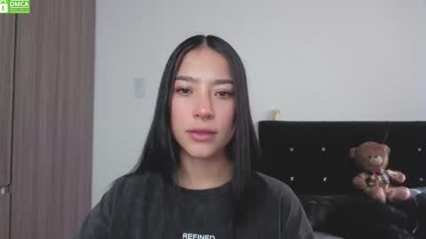 Sophie  online show from September 2025 02:10:01 PM